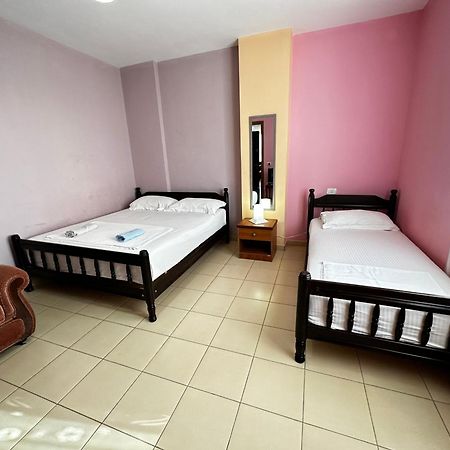 Romance Holiday Garden Inn Durrës Esterno foto