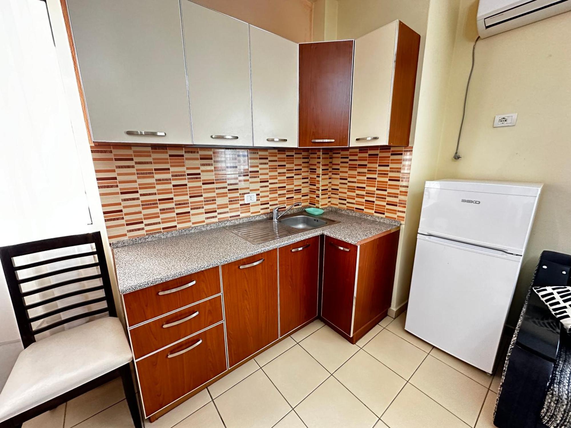 Romance Holiday Garden Inn Durrës Esterno foto