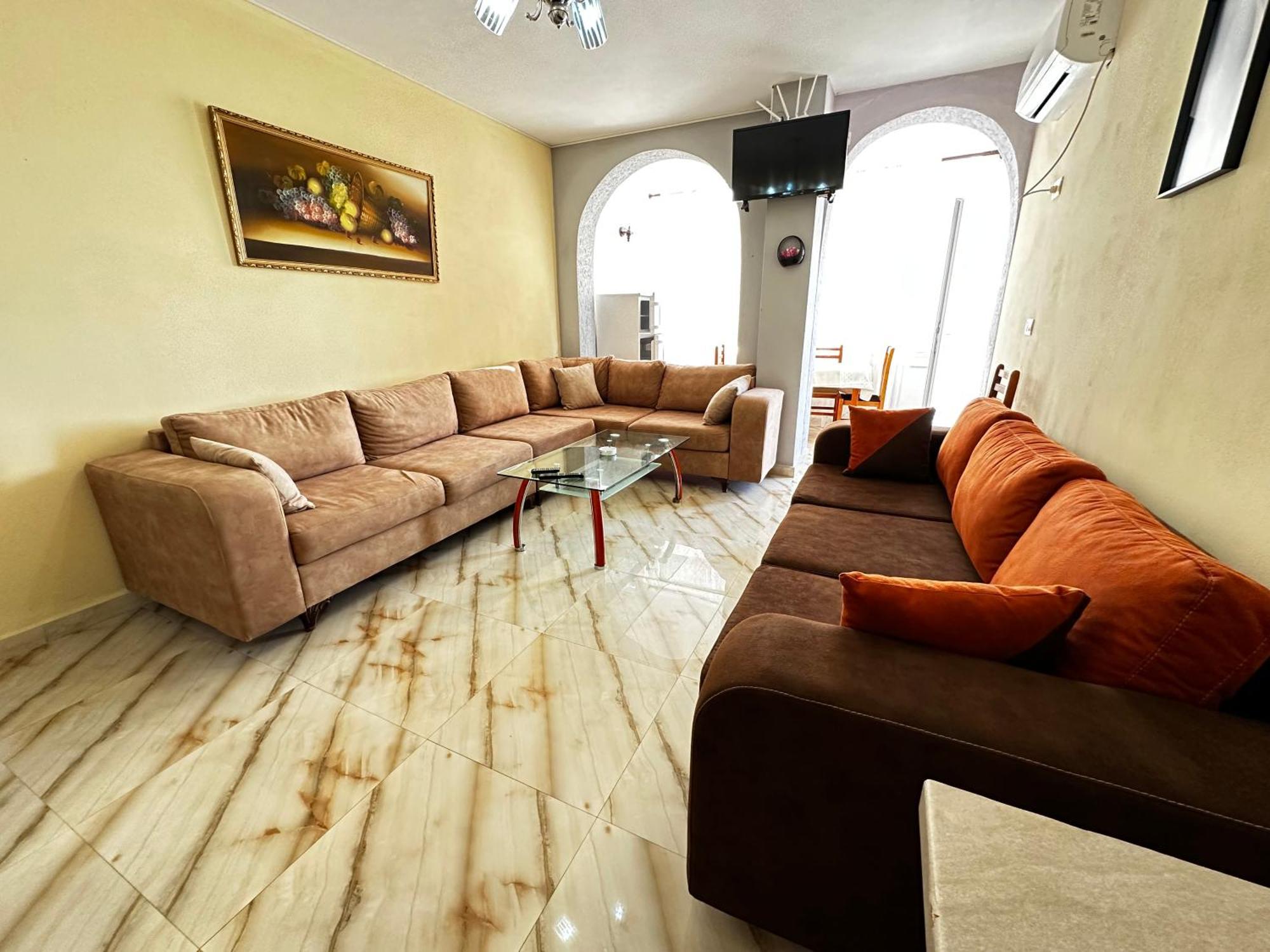 Romance Holiday Garden Inn Durrës Esterno foto