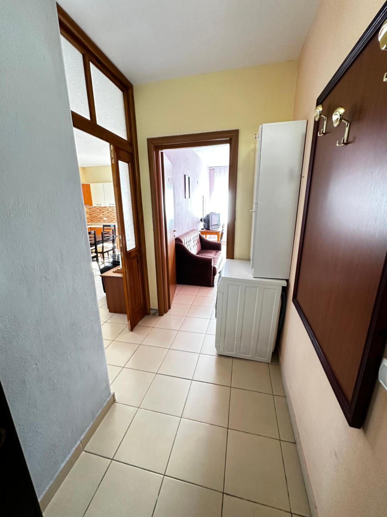 Romance Holiday Garden Inn Durrës Esterno foto