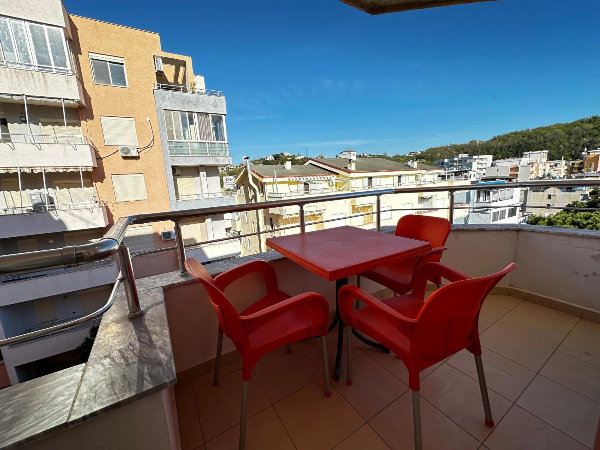 Romance Holiday Garden Inn Durrës Esterno foto